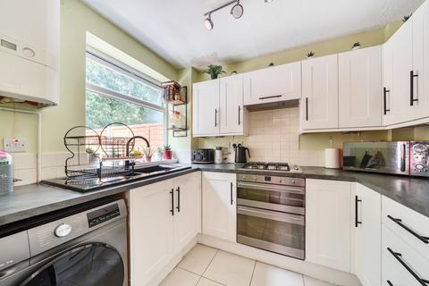 undefined, Eton Close, Lincoln, Lincolnshire, LN6