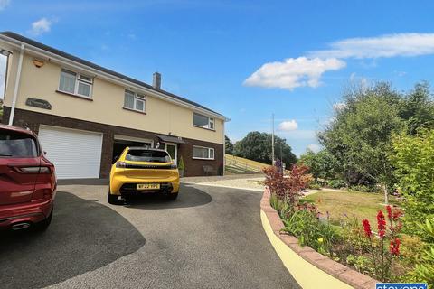 3 bedroom detached house for sale, Park Road, Hatherleigh, Okehampton, Devon, EX20