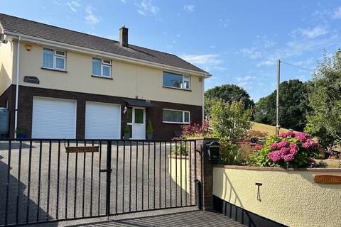 3 bedroom detached house for sale, Park Road, Hatherleigh, Okehampton, Devon, EX20