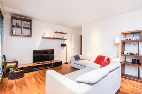 Balham Grove, Balham, London, SW12