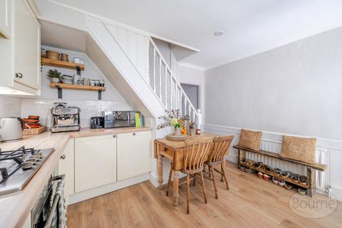 124 Brighton Road, Godalming, GU7 1PL