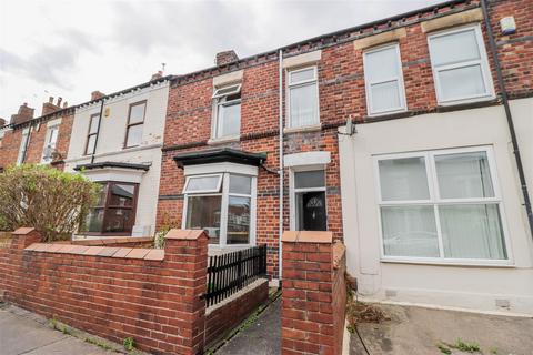 4 bedroom house to rent, Belle Grove West, Newcastle