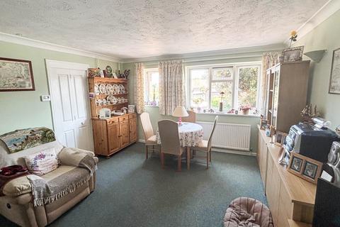 undefined, Gateway Lodge, Felpham