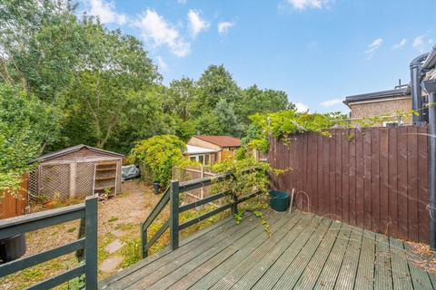 3 bedroom terraced house for sale, Lincoln Avenue, Twickenham TW2