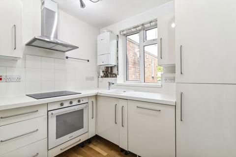 2 bedroom flat for sale, Bedford Close, London N10