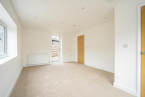 3 bedroom bungalow for sale, Brockfield Park Drive, York