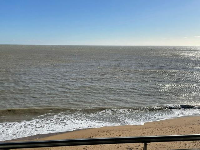 15seaview.jpg