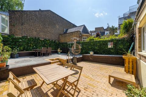 3 bedroom apartment for sale, Finchley Road, St John's Wood, London, NW8