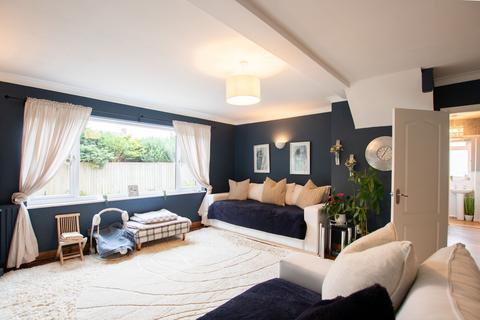 5 bedroom detached house for sale, Broughton Road, Banbury, OX16