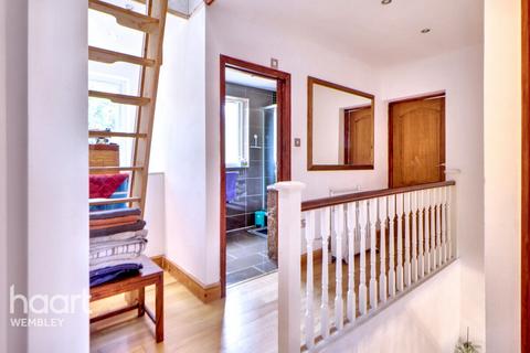 undefined, Barn Hill Estate