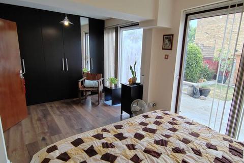 4 bedroom end of terrace house for sale, The Leadings, Wembley, Middlesex