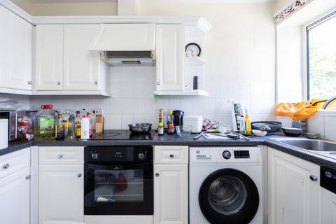 undefined, Silver Crescent, London W4