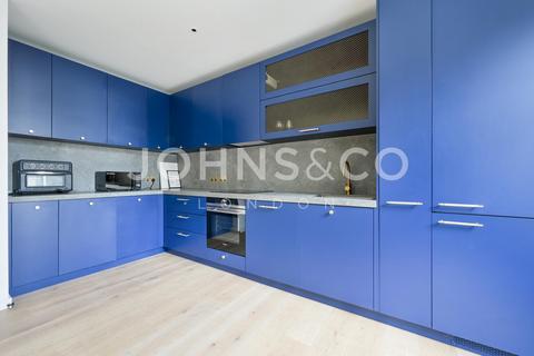 3 bedroom apartment to rent, Orchard Place, Goodluck Hope, London, E14