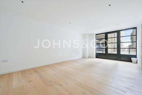 3 bedroom apartment to rent, Orchard Place, Goodluck Hope, London, E14