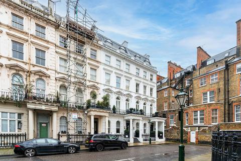 2 bedroom flat to rent, PRINCE OF WALES TERRACE, Kensington, London, W8