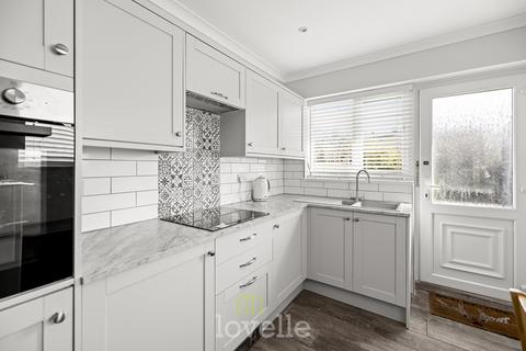 2 bedroom semi-detached bungalow for sale, Philip Grove, Cleethorpes DN35