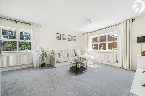 2 bedroom flat for sale, St. Ronans View, Dartford, Kent, DA1