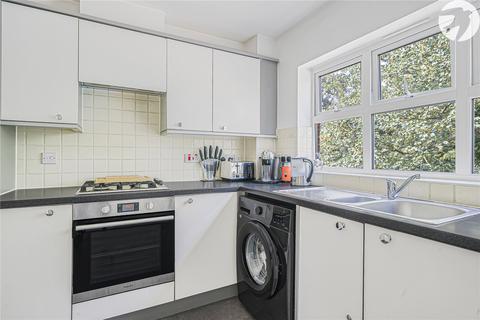 2 bedroom flat for sale, St. Ronans View, Dartford, Kent, DA1