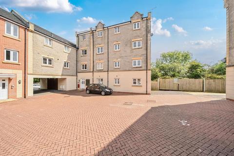 2 bedroom flat for sale, Carver Close,  Lower Stratton,  SN3