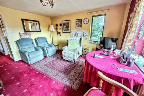 4 Diamond Close, Fordingbridge, SP6 1NR