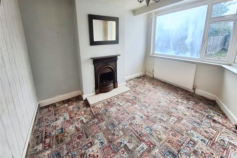 5 Shanklin Drive, Nuneaton, CV10 0BA