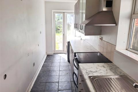 5 Shanklin Drive, Nuneaton, CV10 0BA