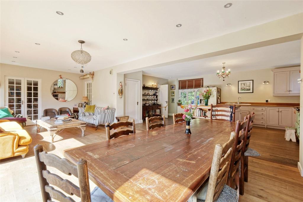 Kitchen/Living
