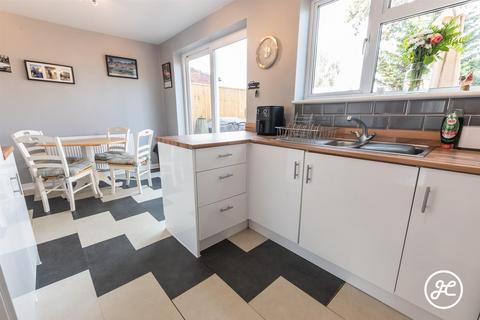 3 bedroom terraced house for sale, Sandown Close, Bridgwater