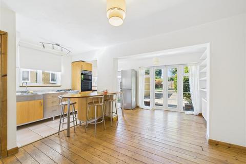 3 bedroom semi-detached house for sale, Approach Road, West Molesey
