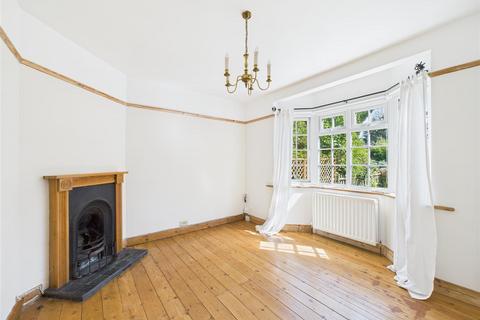 3 bedroom semi-detached house for sale, Approach Road, West Molesey