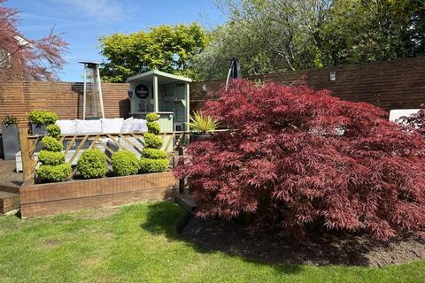 100 Blundell Road, Hightown, Liverpool, L38 9EQ