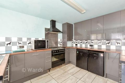 2 bedroom semi-detached bungalow for sale, Broadacre, Dover CT15