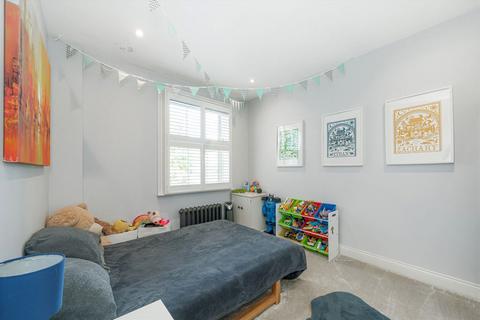 undefined, Haliburton Road, St Margarets TW1