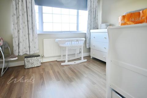 2 bedroom terraced house to rent, Clandon Road Chatham ME5