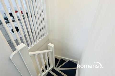 1 bedroom flat to rent, Castle Street, High Wycombe, Buckinghamshire, HP13