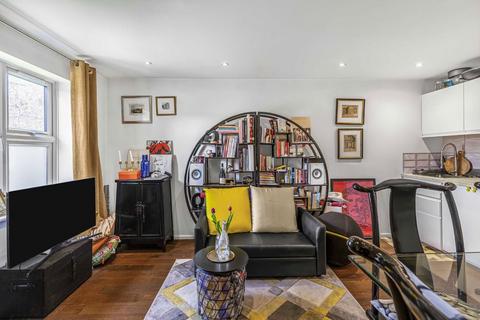 1 bedroom flat for sale, Cadet Drive, London SE1