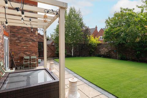 undefined, Mitchell Close, Fradley, WS13