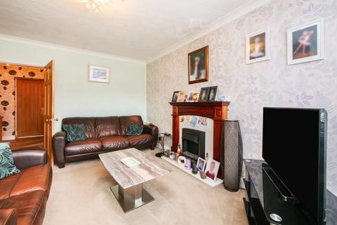 4 bedroom semi-detached house for sale, Scawton Avenue, York