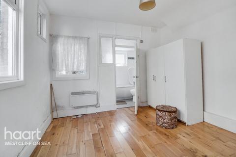 1 bedroom flat for sale, Hastings Road, Southend-on-Sea