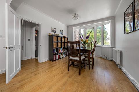 3 bedroom terraced house for sale, Central Avenue, Hounslow, TW3