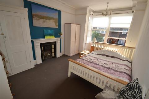 1 bedroom in a house share to rent, Salisbury Road, Worthing