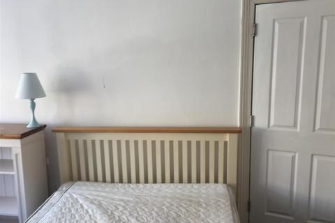 1 bedroom in a house share to rent, Salisbury Road, Worthing