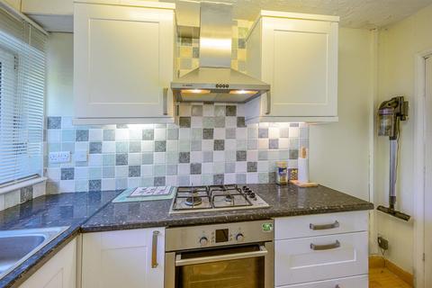 3 bedroom semi-detached house for sale, Arundel Road, Wordsley, DY8 5EJ