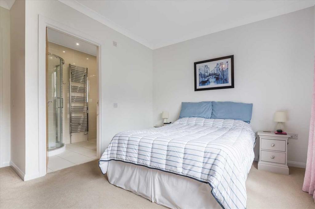 Bedroom One (2)