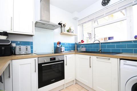 2 bedroom apartment for sale, PROCTOR GARDENS, GREAT BOOKHAM, KT23