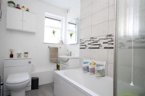 2 bedroom apartment for sale, PROCTOR GARDENS, GREAT BOOKHAM, KT23