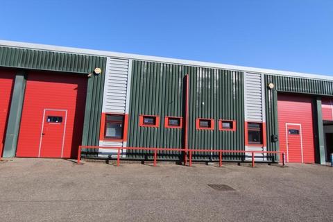 Warehouse to rent, Fourth Av Halstead CO9 2SY