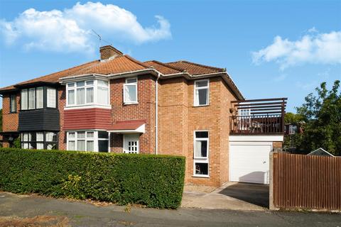 4 bedroom semi-detached house for sale, Ashness Gardens, Greenford