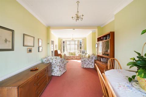 4 bedroom semi-detached house for sale, Ashness Gardens, Greenford