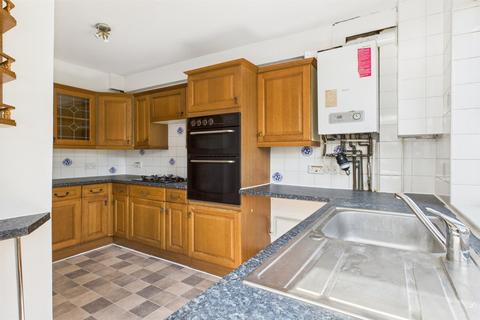 61 Haslemere Road, Thornton Heath, CR7 7BF